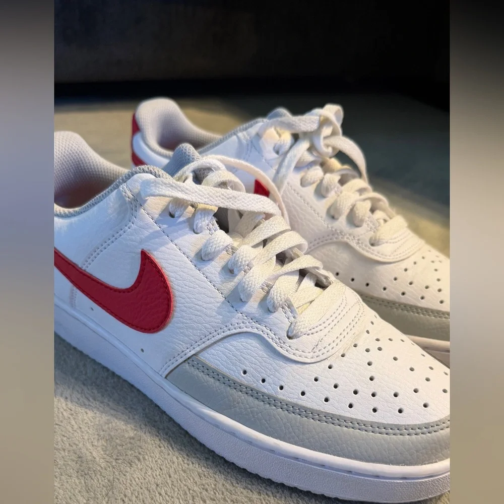 Nike Court Vision Low